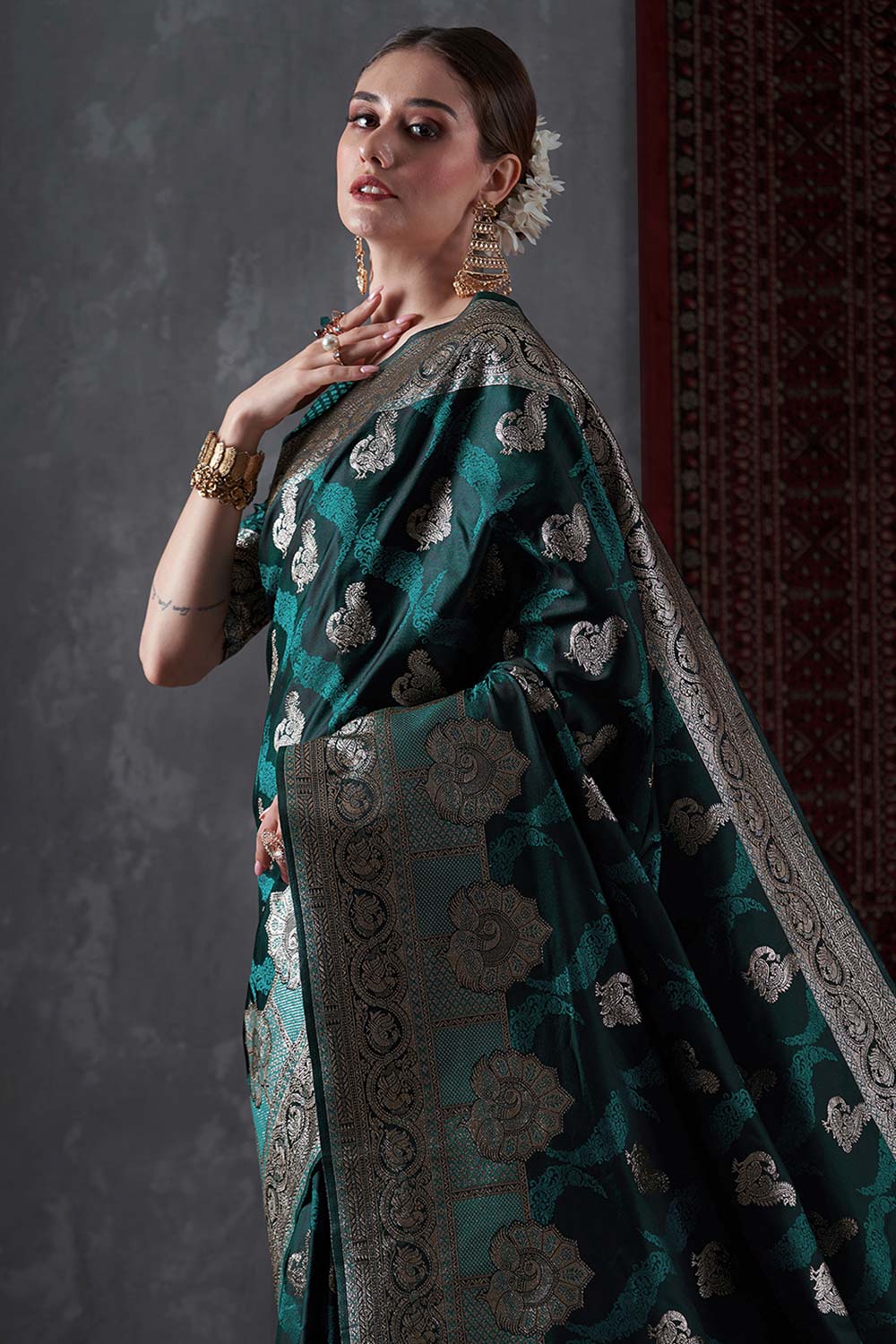 Kimi Peach Silk Designer One Minute Saree