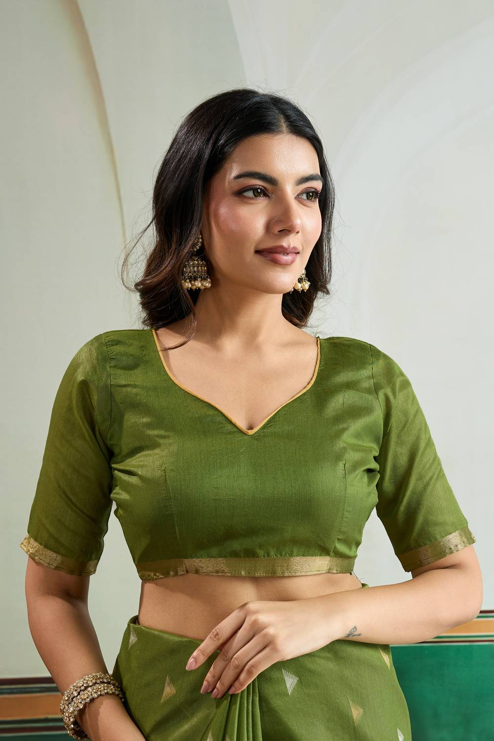 Usha Olive Green Tussar Silk Ikkat Handloom Weaving Ready to Wear Saree