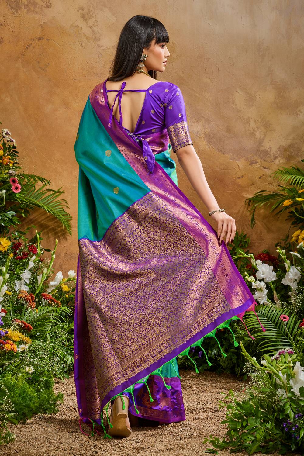 Reishi Peacock Blue Silk Handloom Woven Ready to Wear Saree