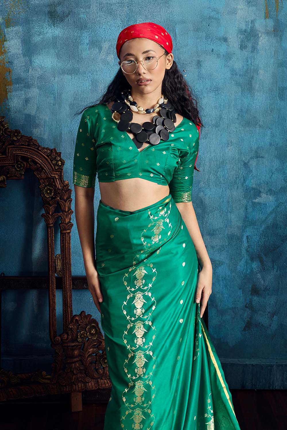 Ghazal Emerald Green Pure Satin Handloom Weaving Ready to Wear Saree