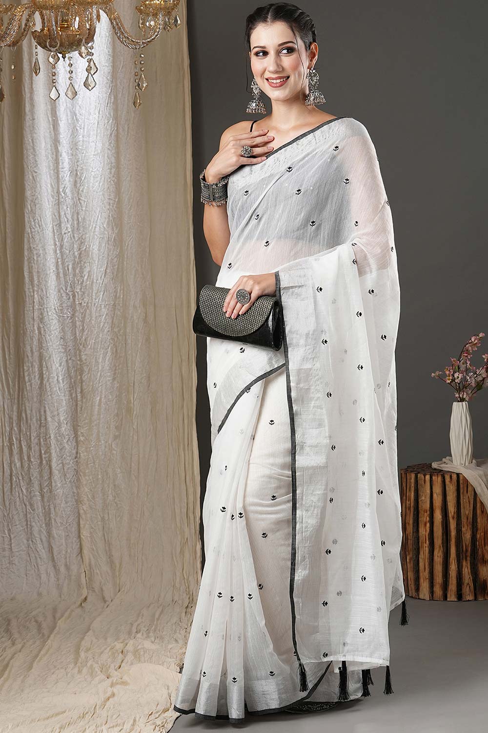 Kamya White & Black Cotton Printed One Minute Saree