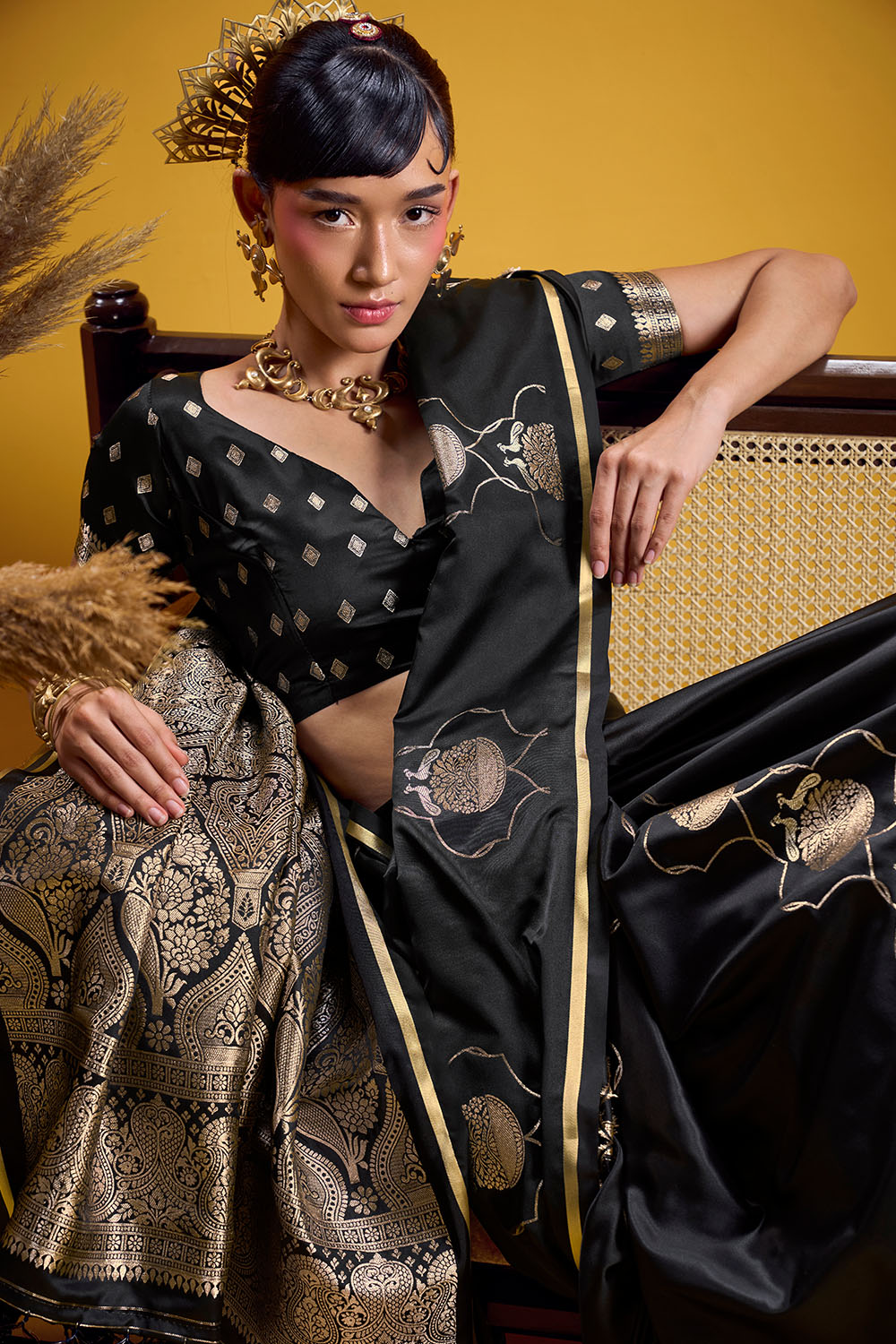 Vama Black Pure Satin Handloom Weaving Ready to Wear Saree
