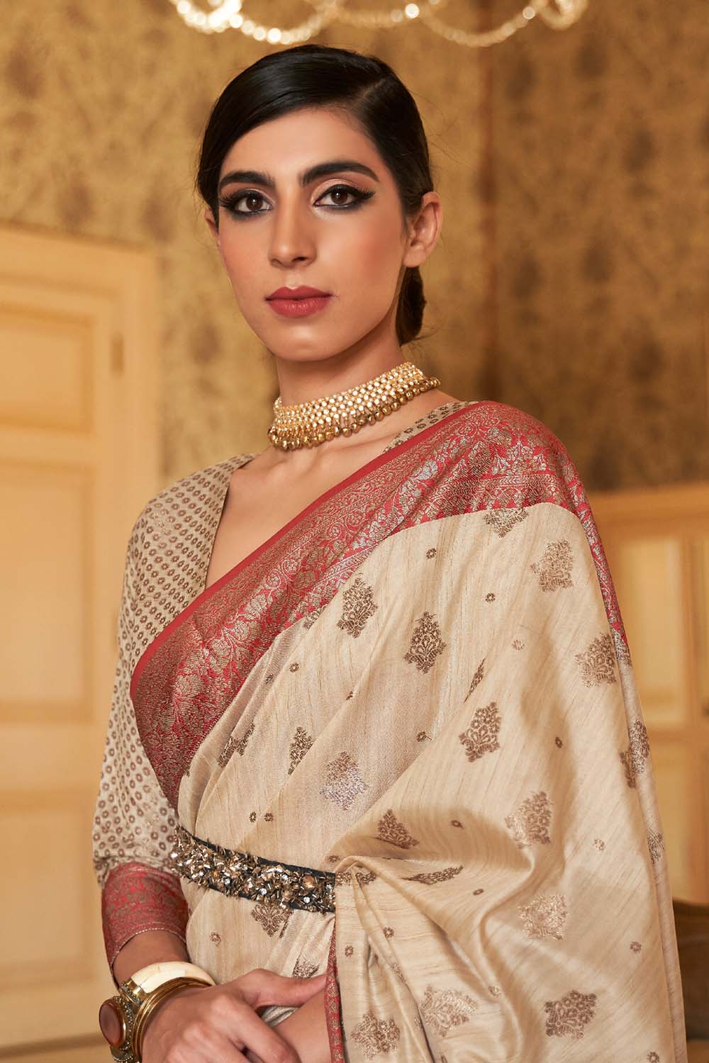 Aarya Cream Handloom Weaving Silk One Minute Saree