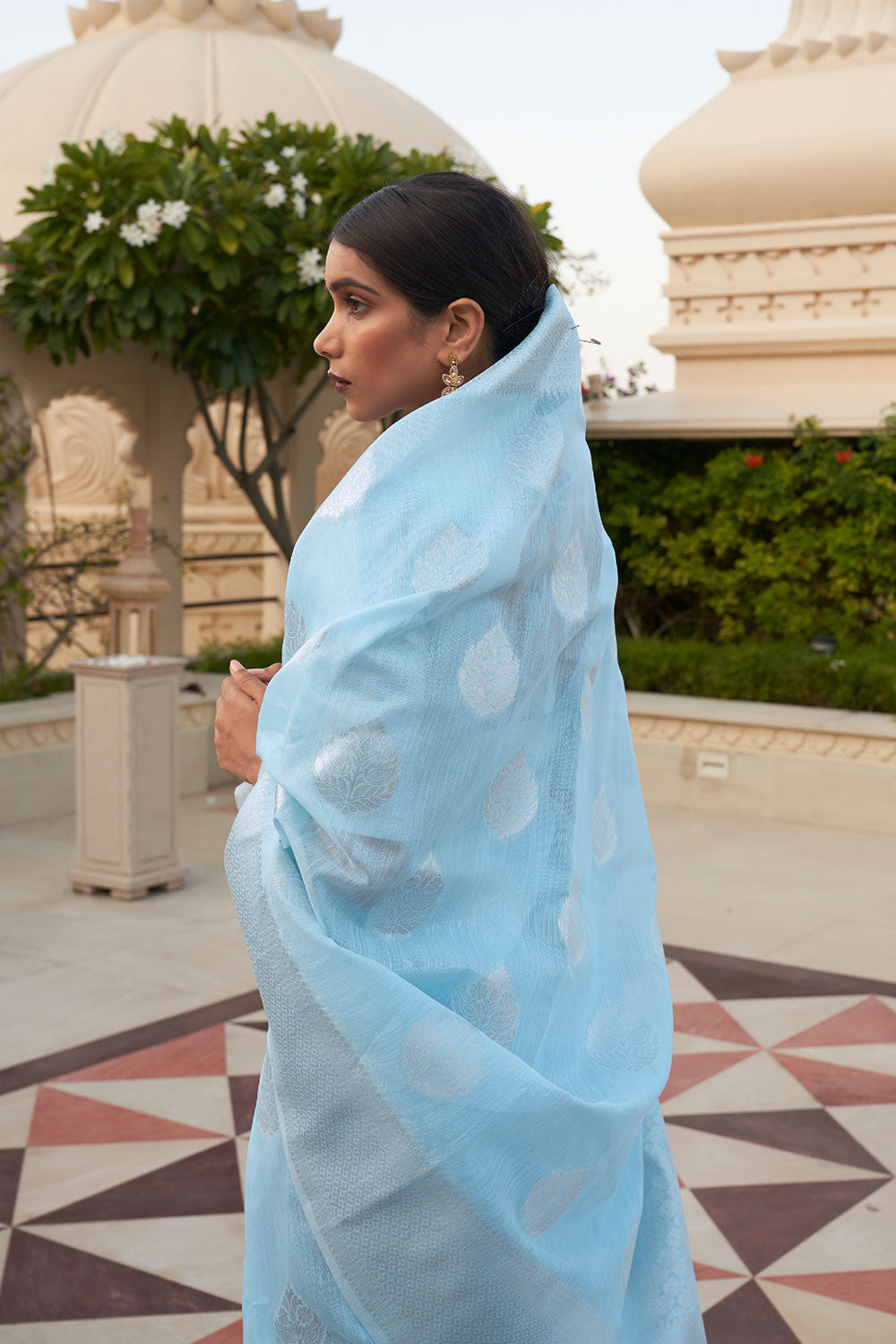 Aiya Blue Linen Handloom Weaving One Minute Saree