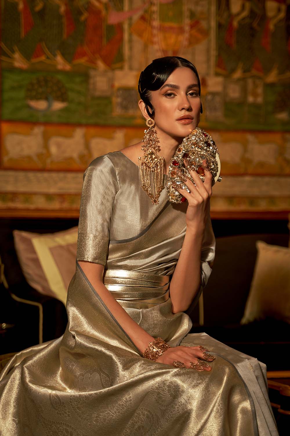 Zoha Grey Zari Handloom Weaving Silk One Minute Saree