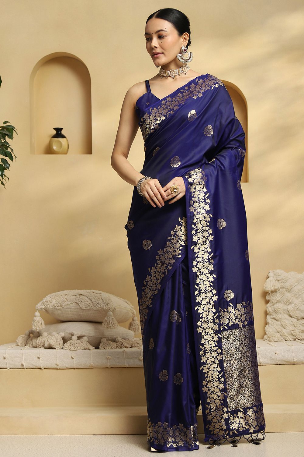 Daphne Navy Blue Soft Silk Saree with Ethnic Motif Woven Design Ready To Wear One Minute Saree
