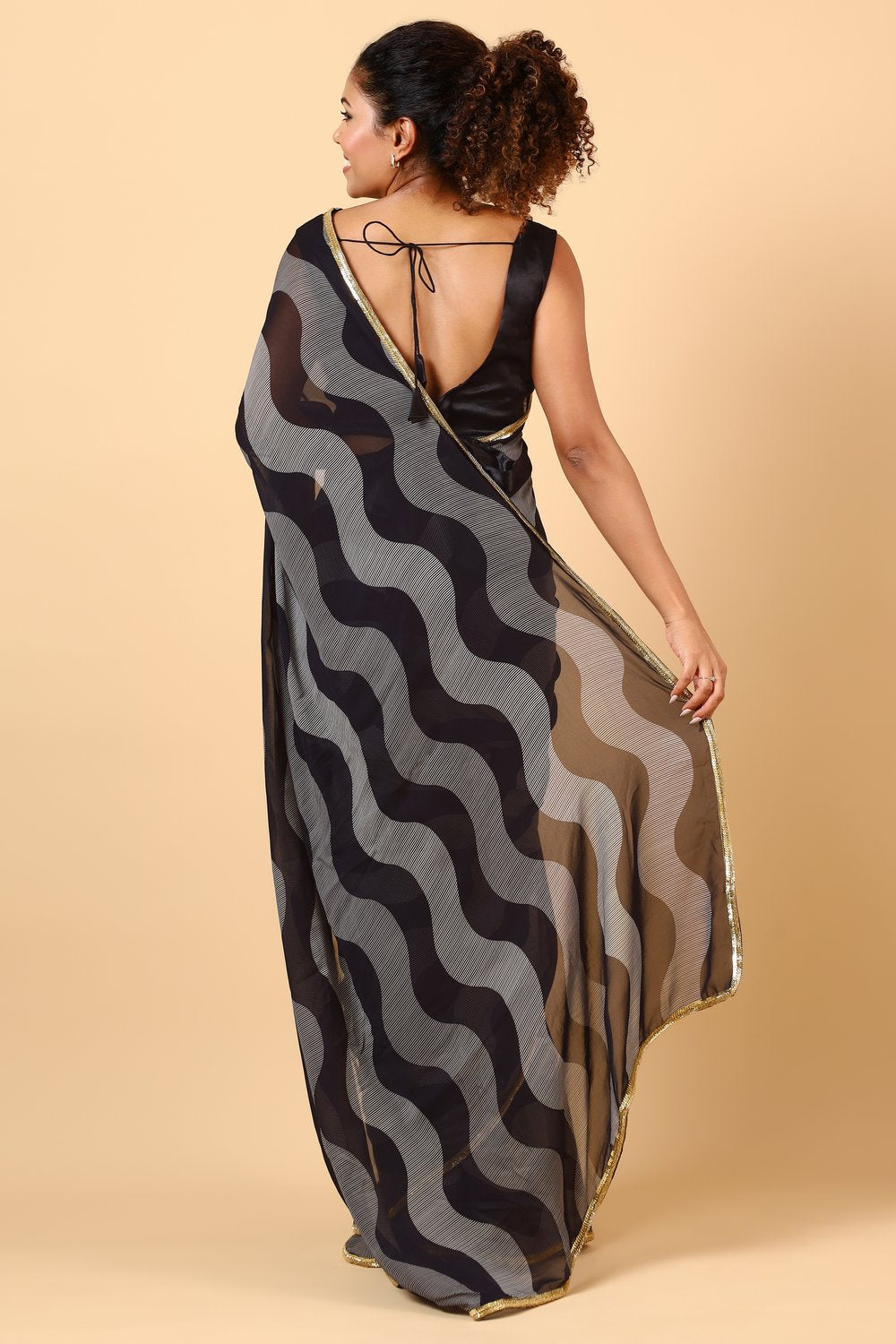 Tanisha Black & Off-White Embellished Border With Geometric Print One Minute Saree