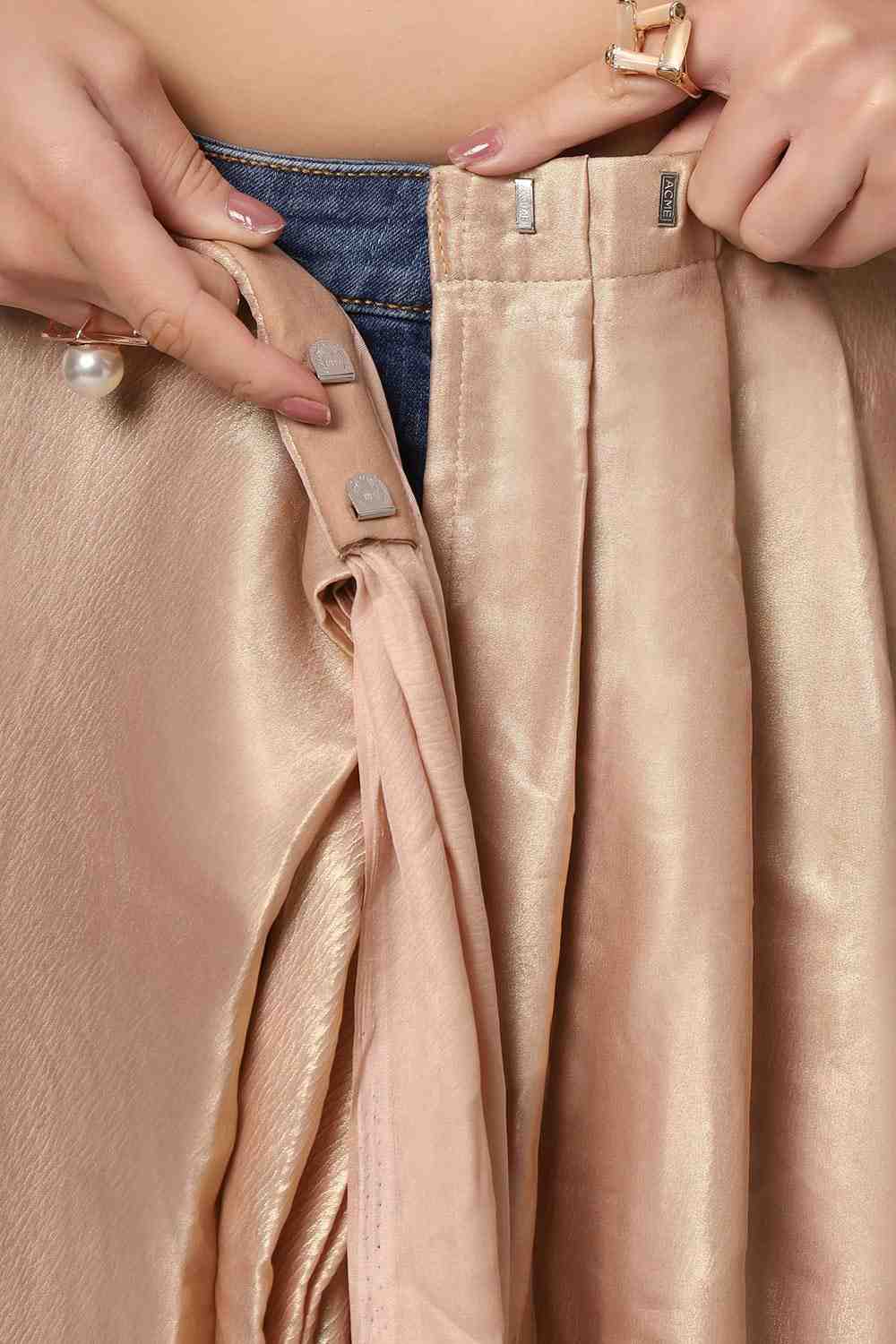 Meera Peach & Gold Crepe Shimmer Cruch Ready to Wear One Minute Saree