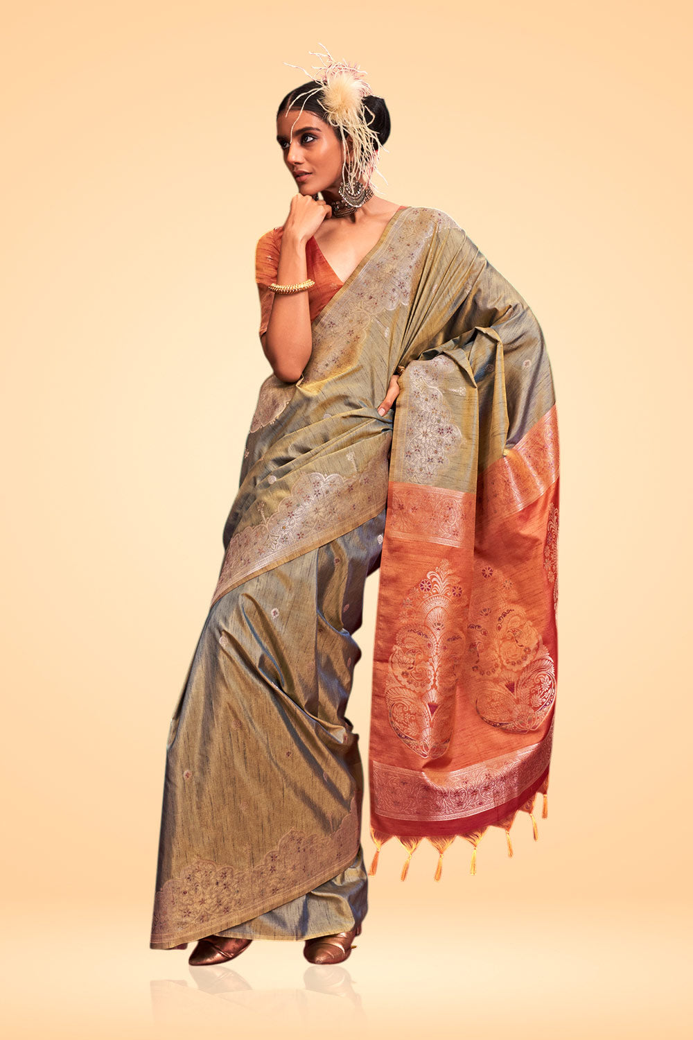 Anaya Grey Tussar Silk Handloom Ikkat Pallu One Minute Saree