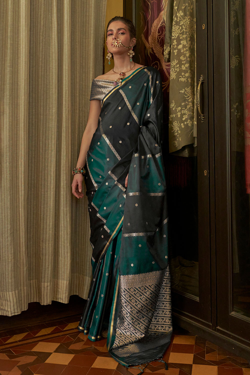 Grace  Green &amp; Charcoal Grey Pure Satin Handloom Weaving Ready to Wear Saree