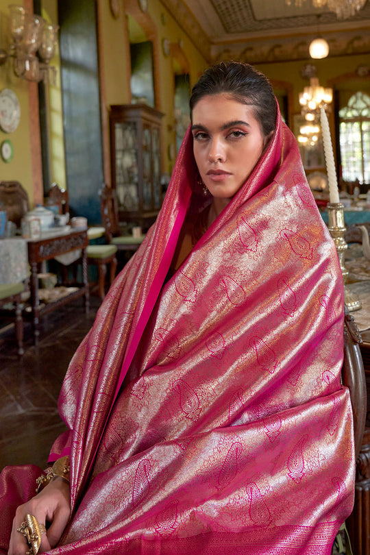 Siya Fuchsia Pink & Gold Hand Woven Kanjivaram One Minute Saree