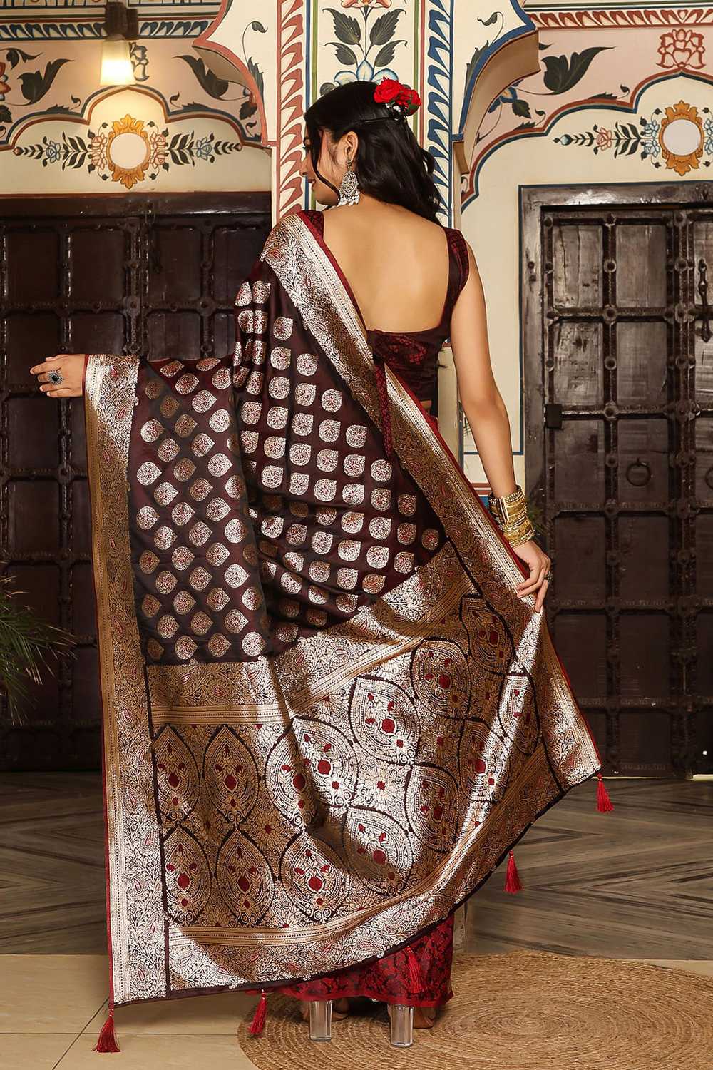 Viola Wine Silk Blend Saree with Woven Design Ready to Wear One Minute Saree