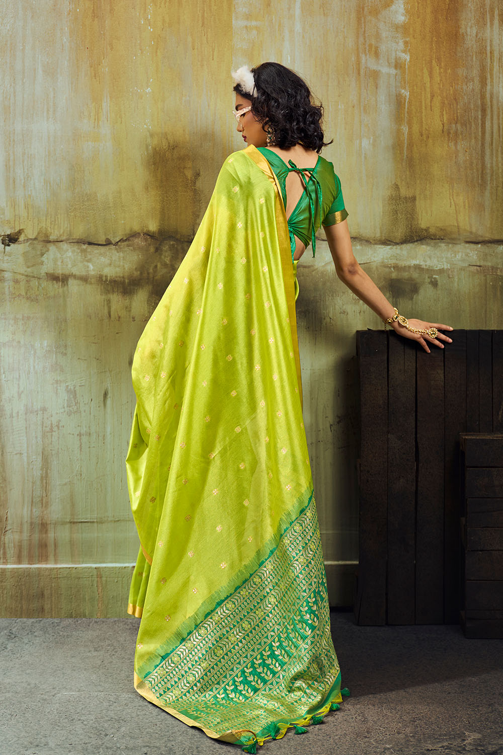 Sapna Green Handloom Weaving Silk Ready to Wear Saree