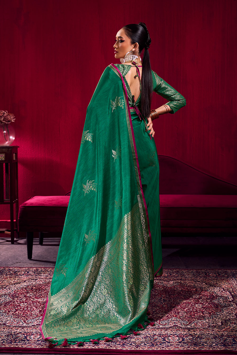 Varsha Emerald Green Satin Linen Handloom Weaving Silk Ready to Wear Saree
