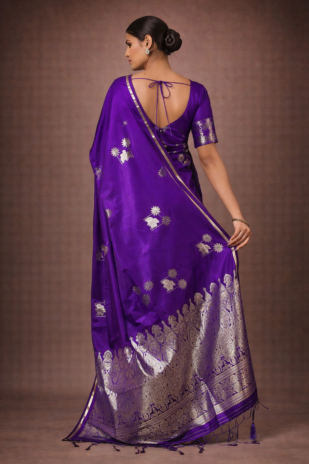 Shayna Pichwai Navy Blue Silk Foil Print Ready to Wear One Minute Saree