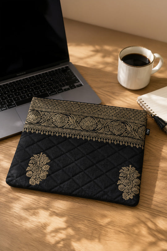 Hibana Banarasi Zari Top Border Large Laptop Carry Case