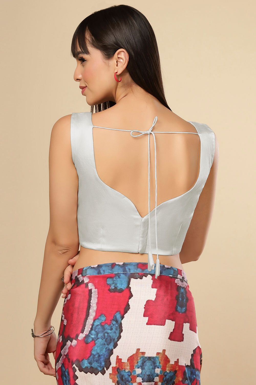 Ilia Silver Satin Comfort Stretch™ Sweetheart Neck Sleeveless Saree Blouse