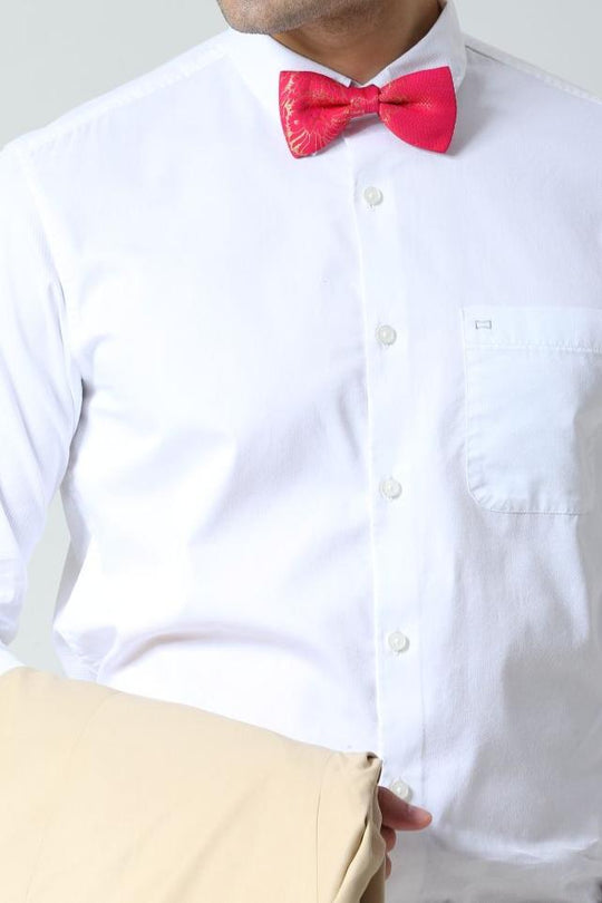 Pink Zari Woven Floral Blended Silk Sari Bow Tie