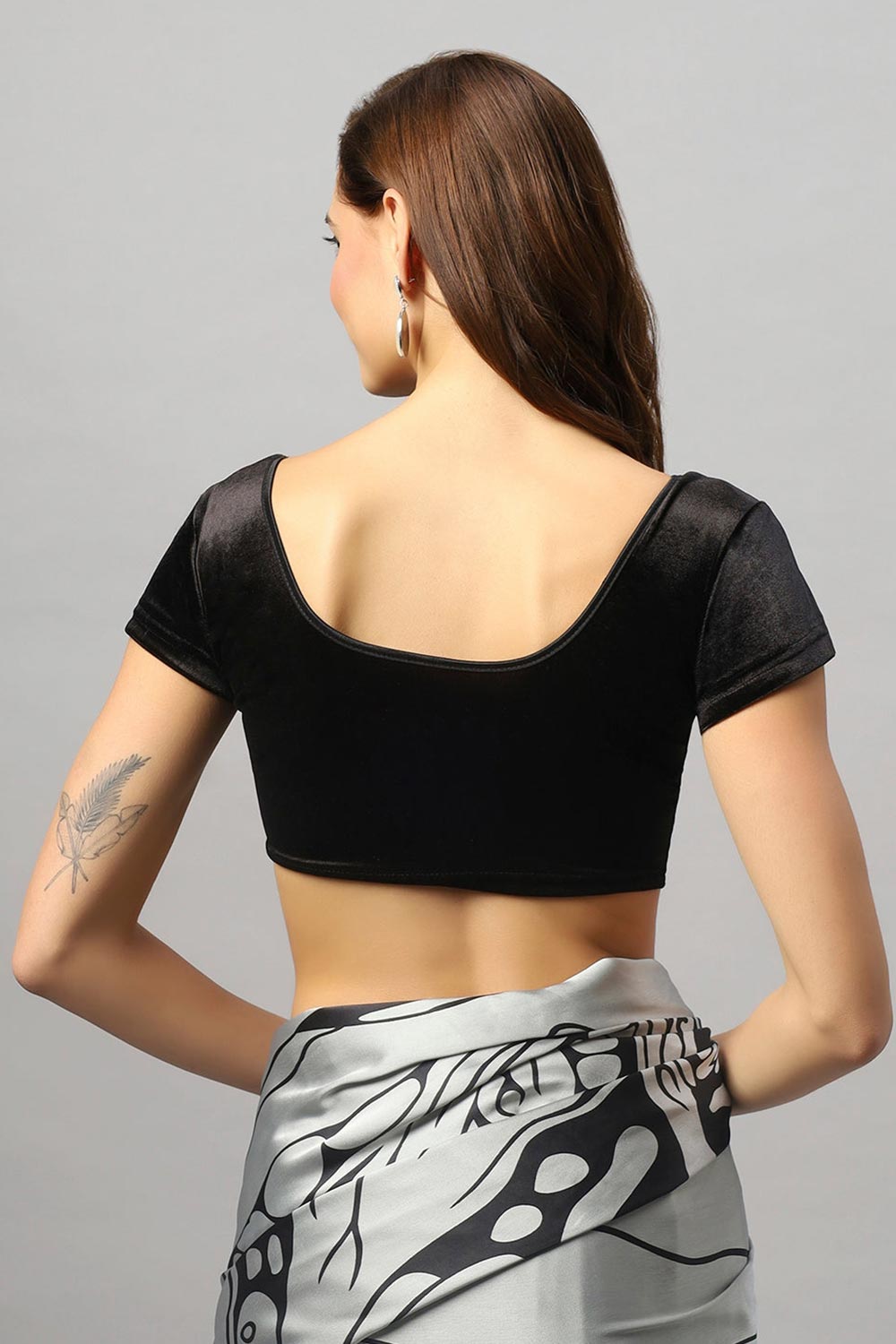 Jena Black Velvet Stretch Round Neck Short Sleeve Blouse