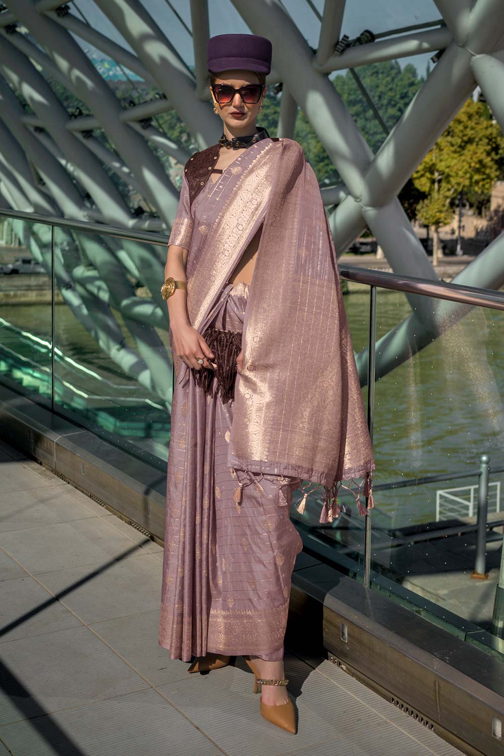 Cahaya Mauve Silk with Gold Work One Minute Saree