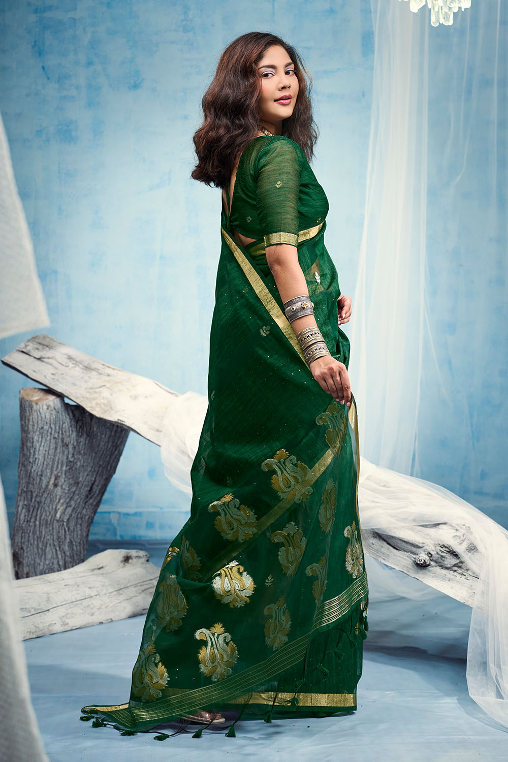 Uma Bottle Green Pure Munga Silk Handloom Weaving Organza Pallu Ready to Wear Saree