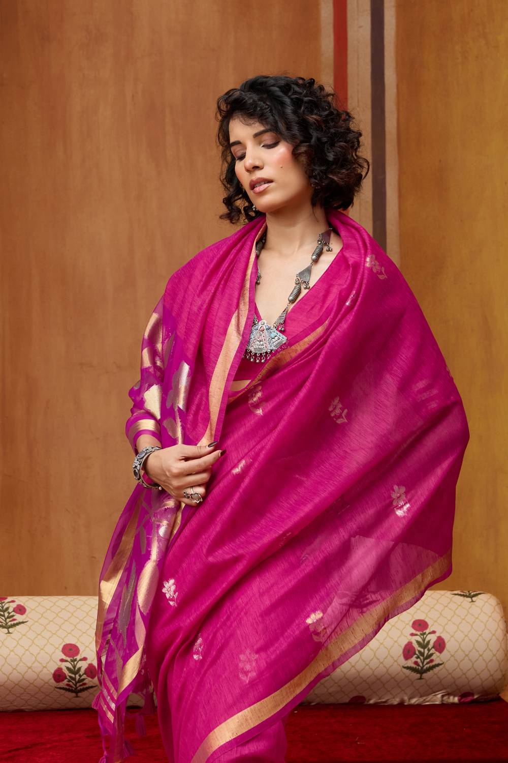 Divya Fuchsia Pink Munga Silk Saree with Organza Weaving Pallu Ready to Wear Saree