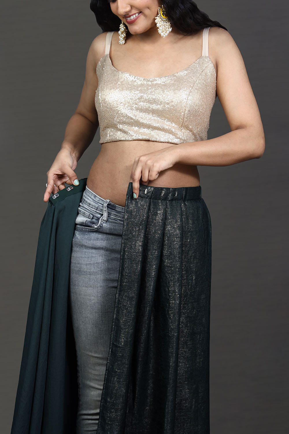 Gaia Grey and Gold Shimmer One Minute Saree