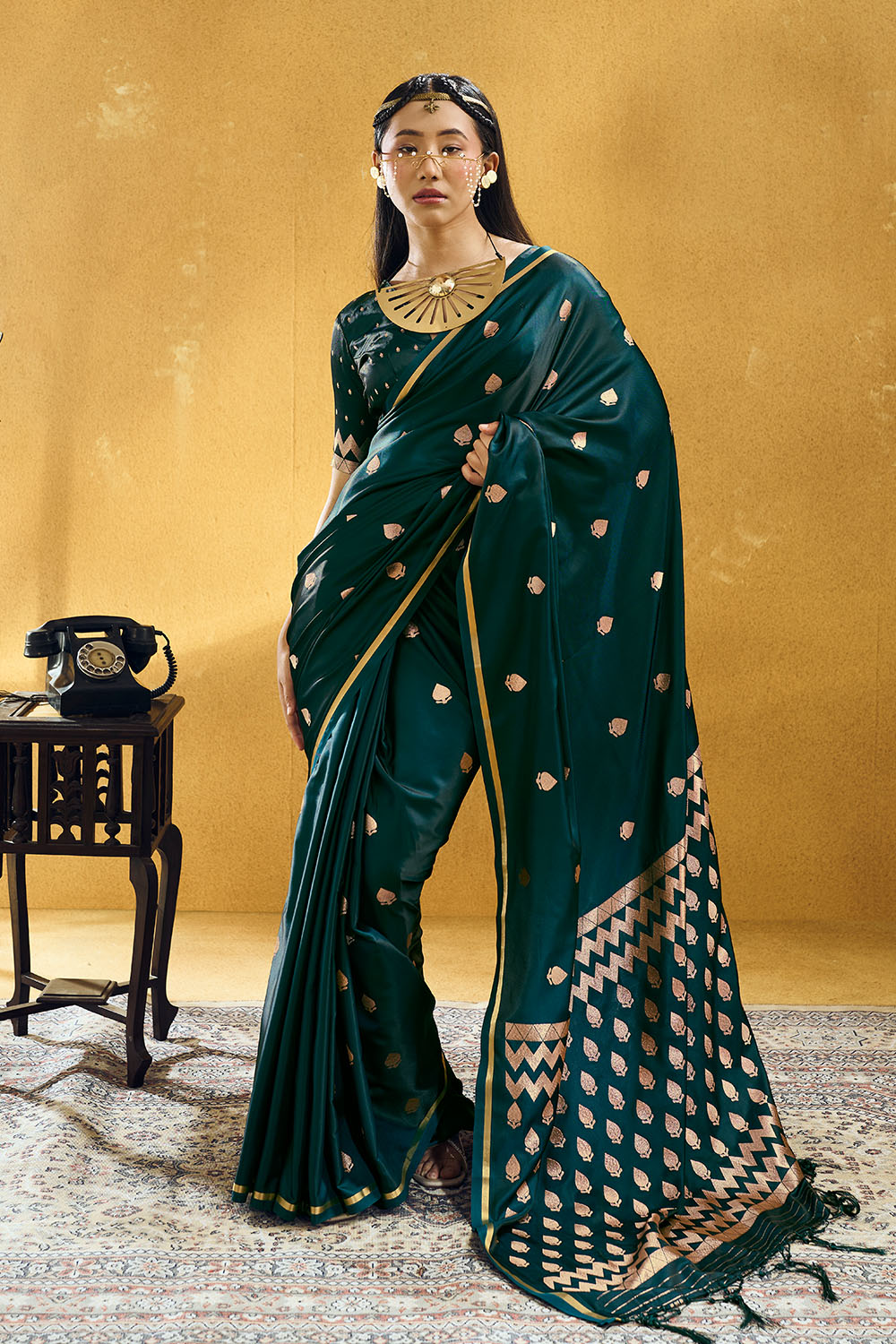 Pearl Bottle Green  Pure Satin Handloom Weaving Ready to Wear Saree