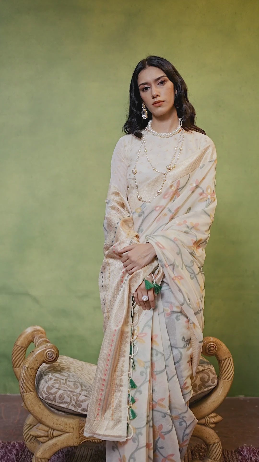 Kamiya Cream Handwoven Jamdami One Minute Saree