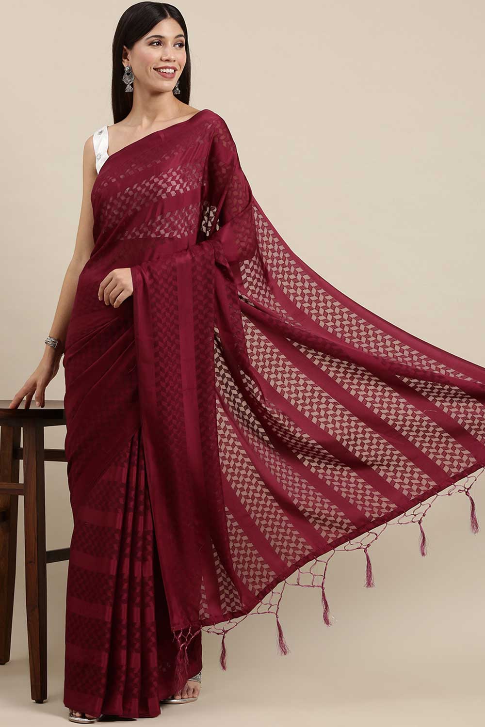 Buy Satin Solid Saree in Magenta Online - Zoom In