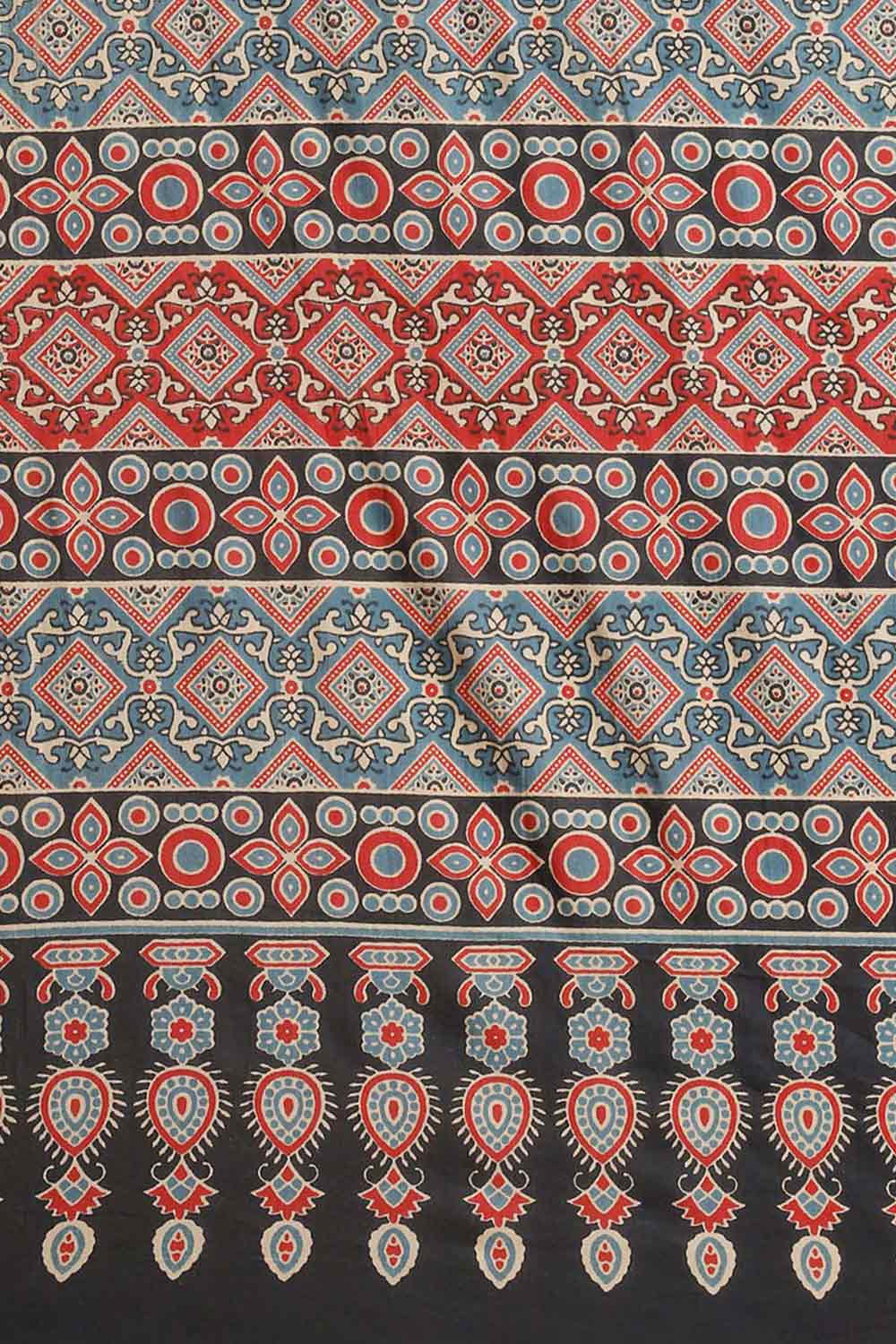 Buy Black Block Printed Blended Cotton One Minute Saree Online - Side