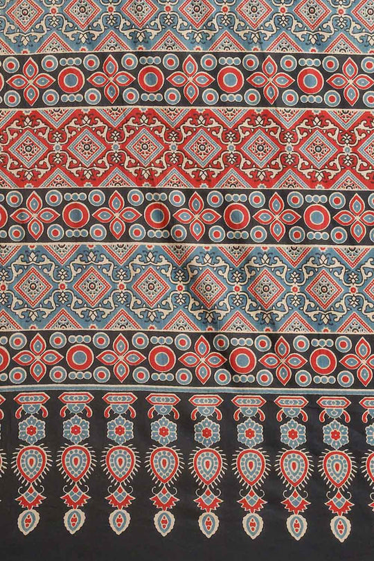 Buy Black Block Printed Blended Cotton One Minute Saree Online - Side