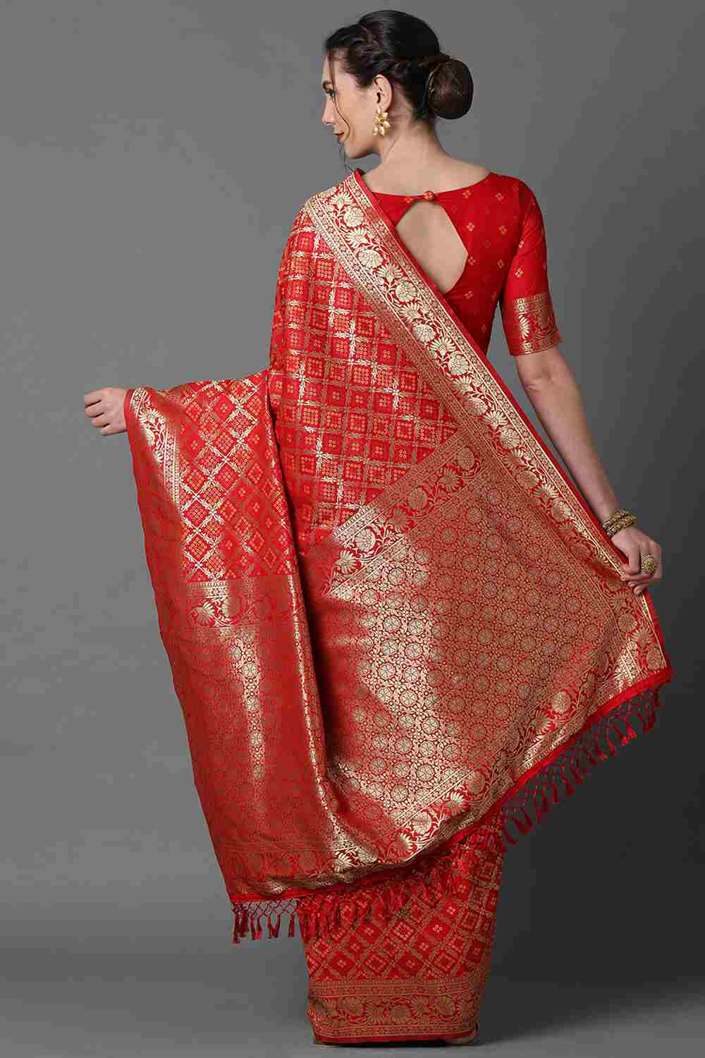 Ready To Wear Sarees at One Minute Saree Store