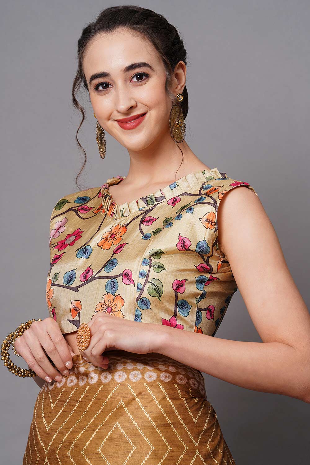 Buy Musturd Floral Printed Dola Art Silk One Minute Saree Online - Zoom Out