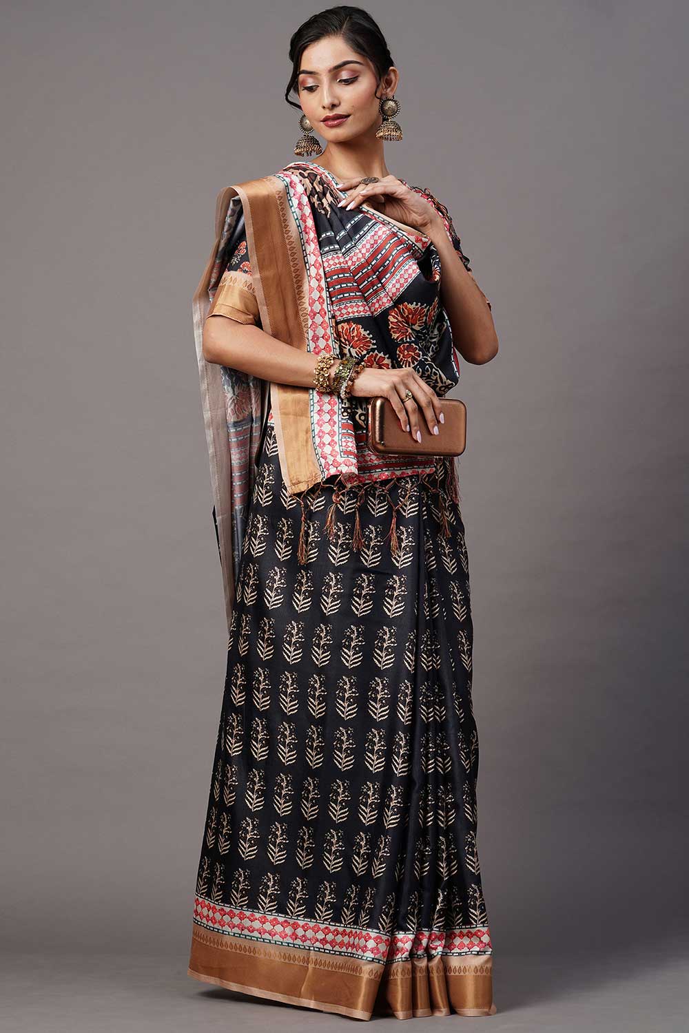 Buy Silk Blend Ikat Saree in Black Online - Zoom In