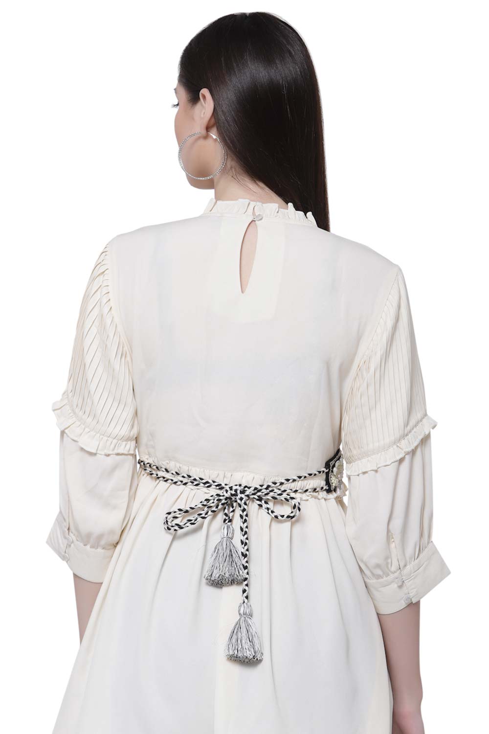 Ethnic Motifs Pearl Work Saree Belt in Black & White