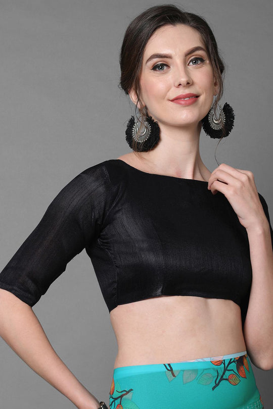 Saree with Various Pattern