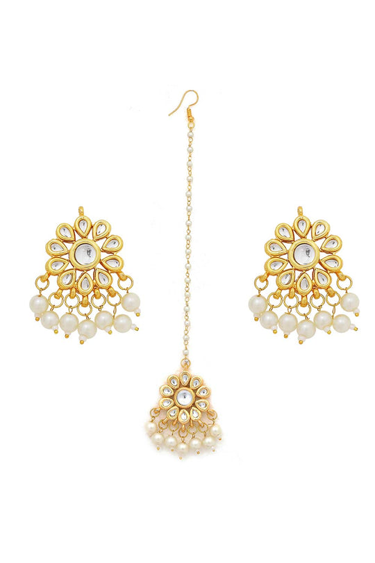 Ujas Kundan Floral Earrings with Maang Tikka Set