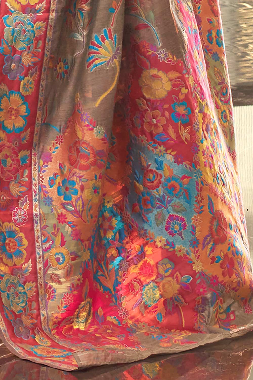 Buy Charcoal Grey Art Silk Botanical Design One Minute Saree Online - Side