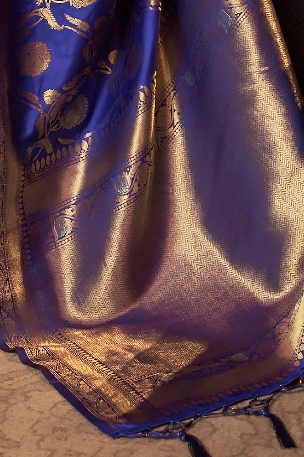 Tory Navy Blue Silk Blend Banarasi One Minute Saree