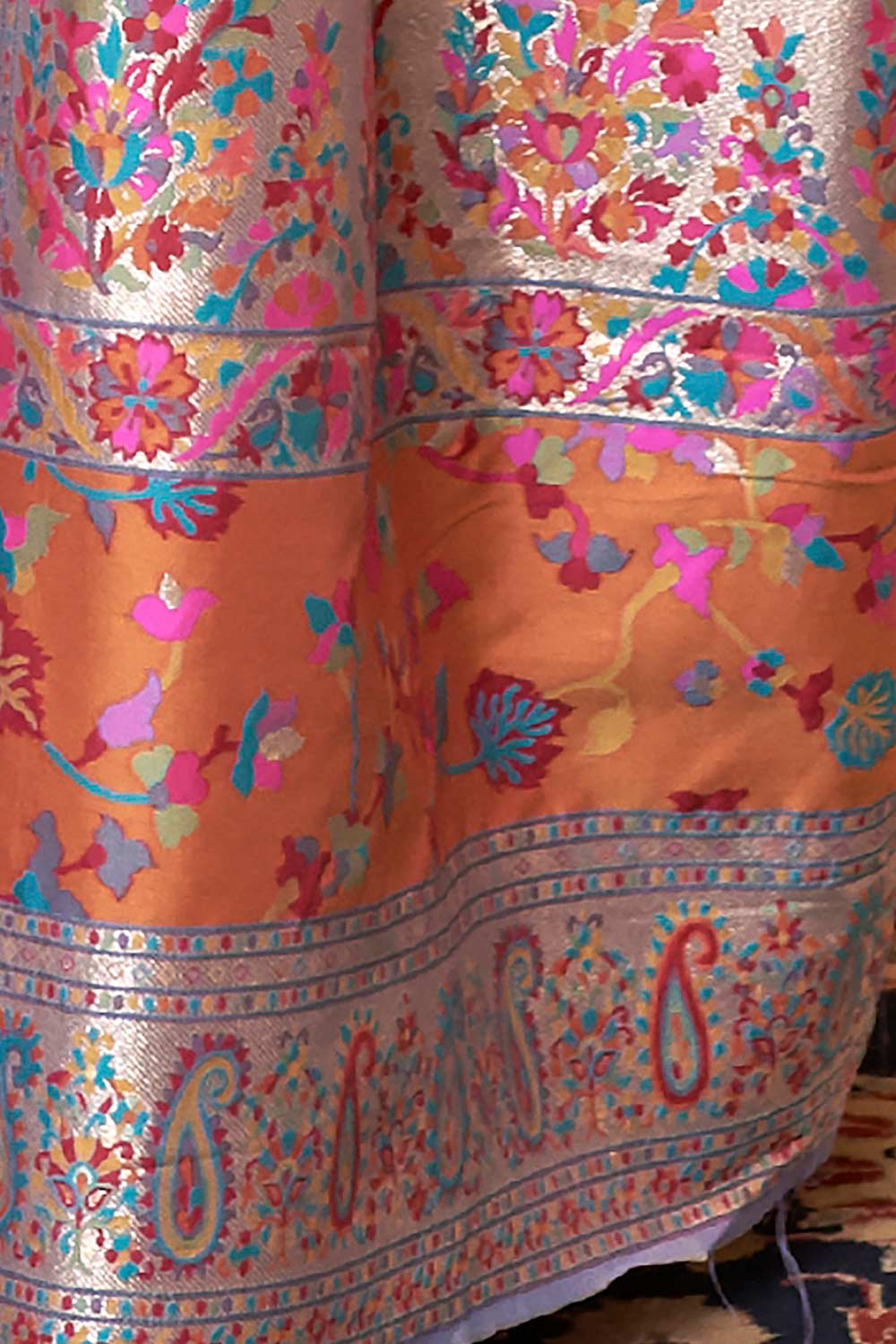 Payal Lavender Silk Blend Phulkari One Minute Saree