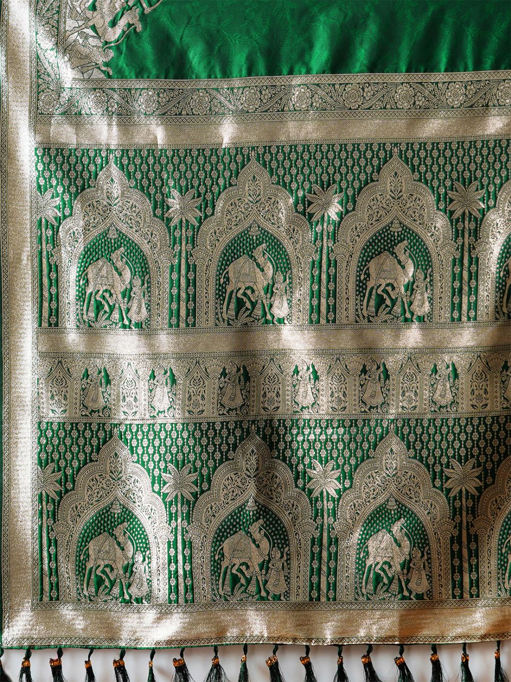 Gauri Royal Green Silk Blend Kanjivaram One Minute Saree