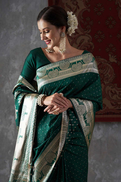 Imralda Green Silk Blend Kanjivaram Ethnic Motif Saree