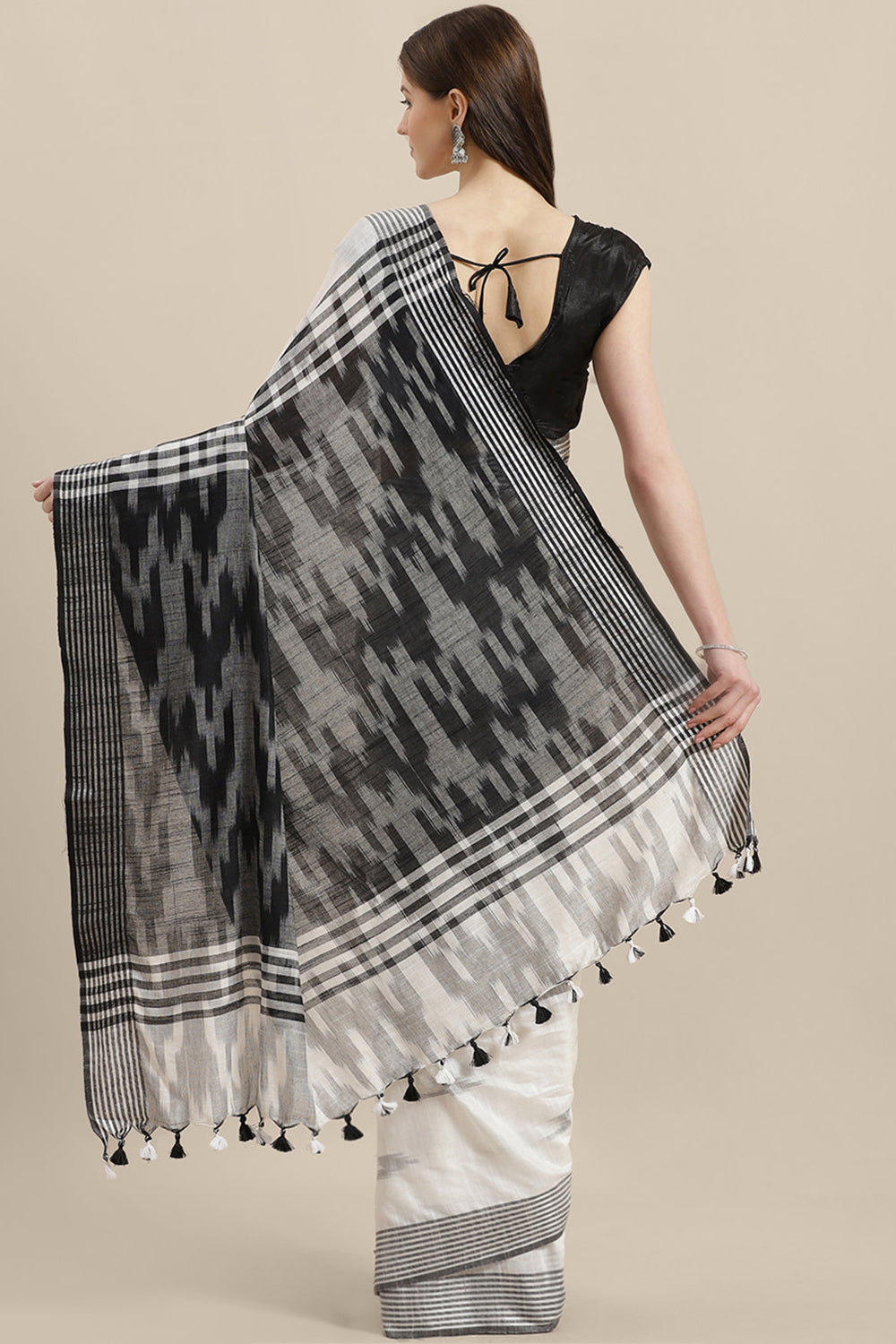 Traditional Saree with Blouse