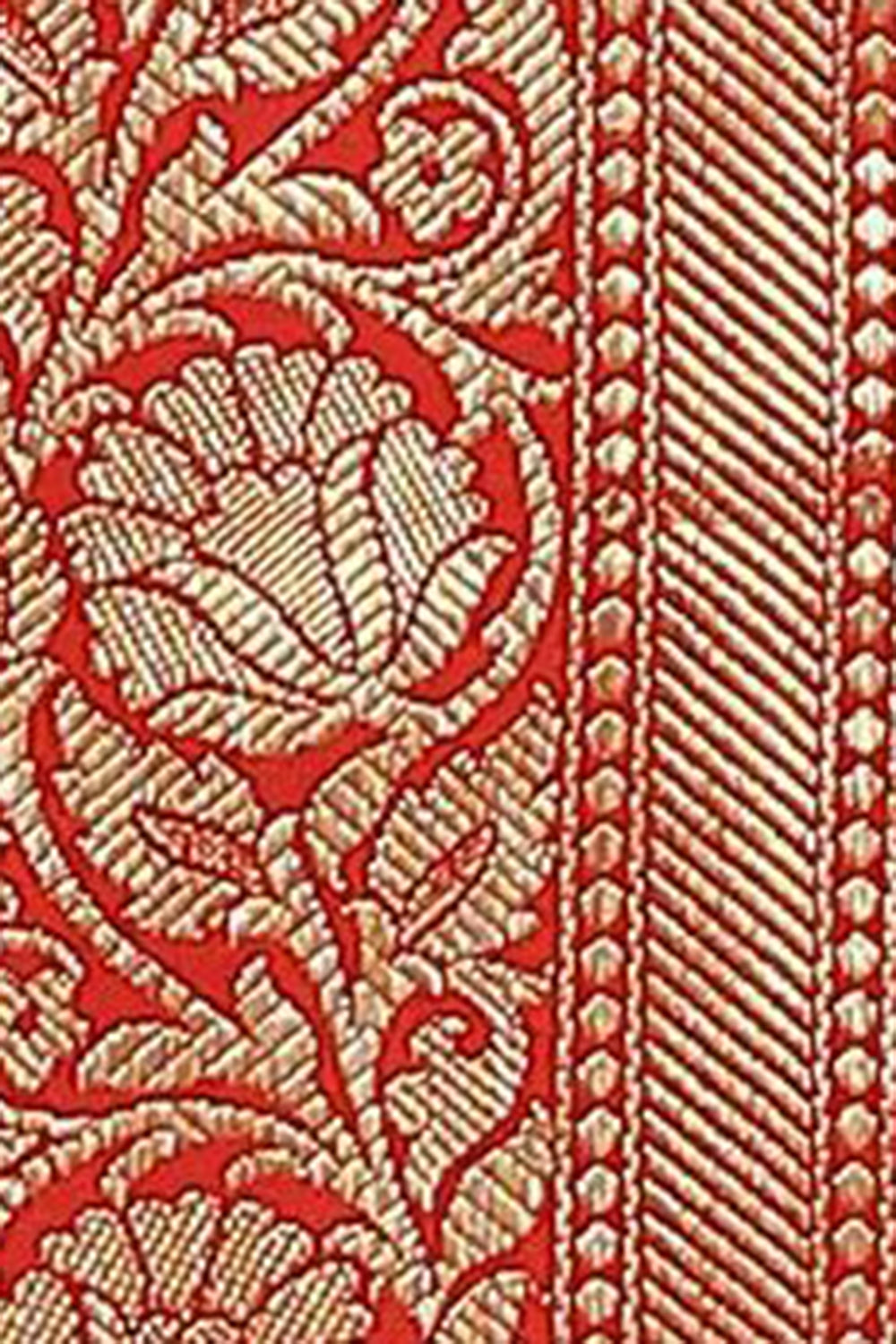 Women Traditional Saree Collection