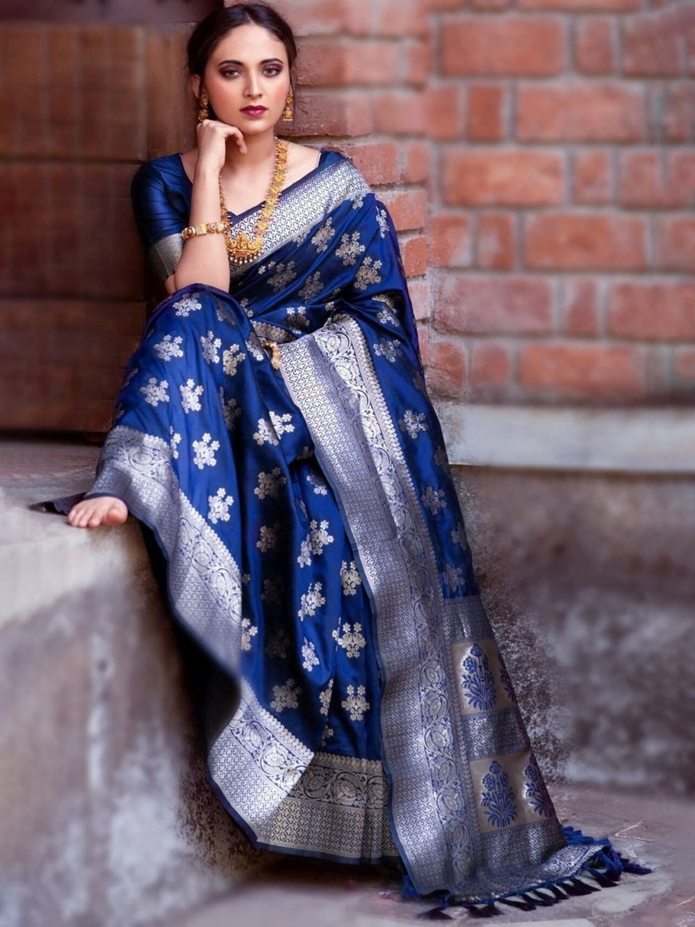 Shikha Blue Silk Blend Banarasi One Minute Saree