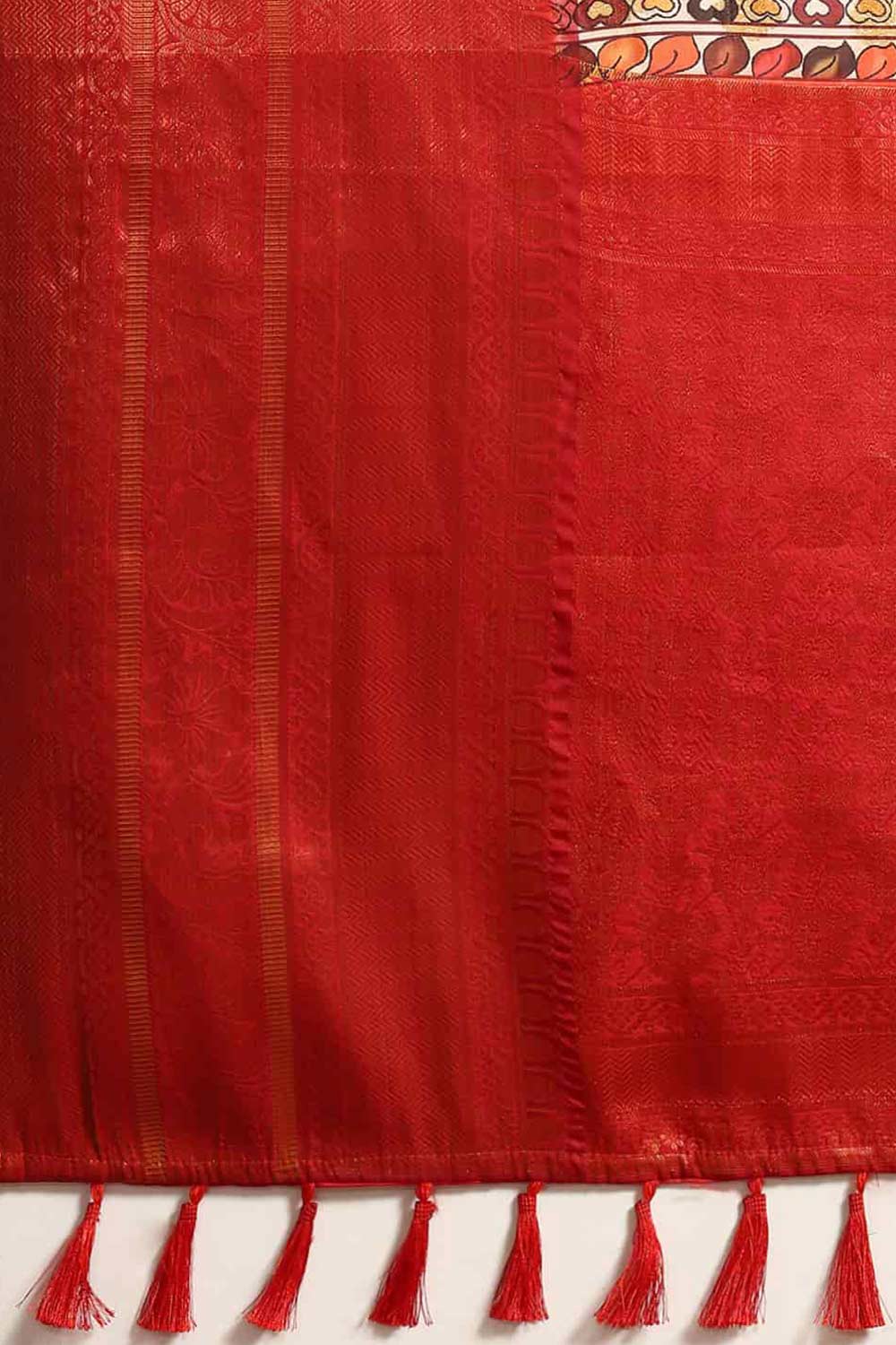 Buy Beige Soft Art Silk Kalamkari Printed Saree Online - Zoom In 