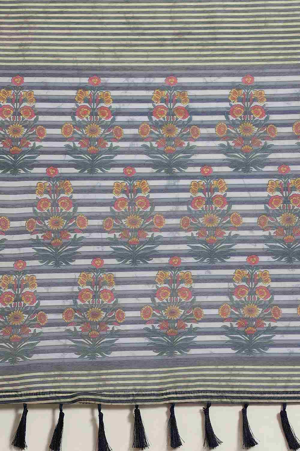 Buy Blue Cotton Block Printed Saree Online - Zoom Out 