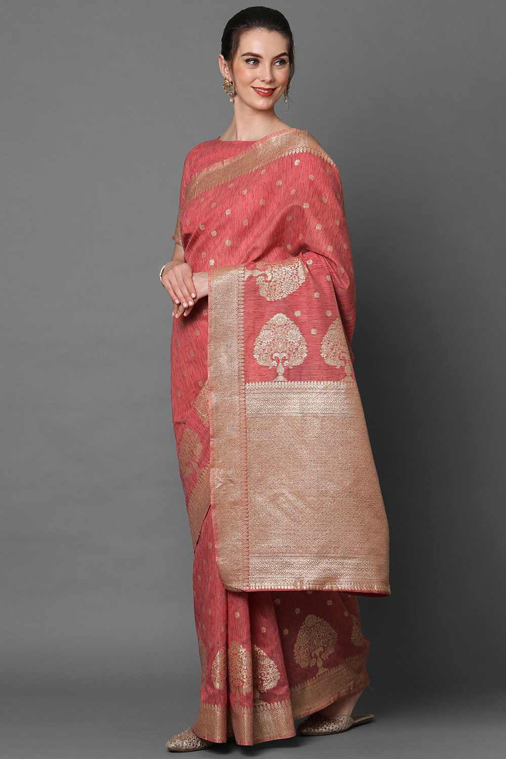 Saree with Various Pattern