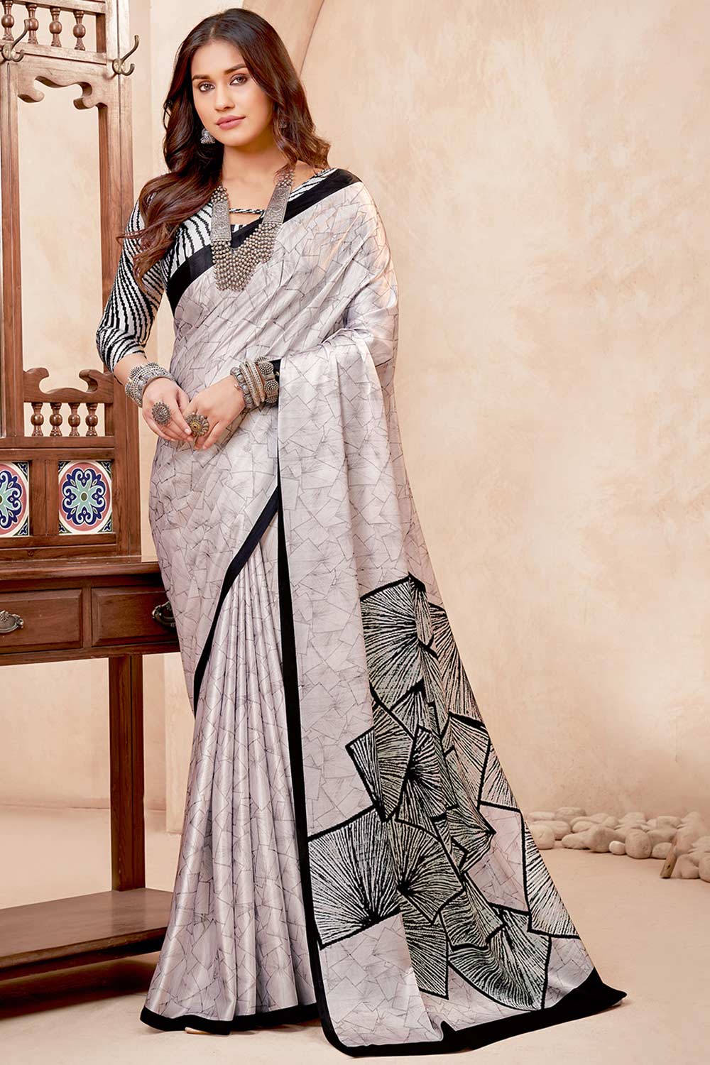 Buy White Crepe Abstract Print One Minute Saree Online